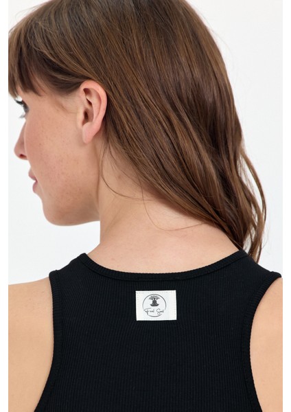 Belden Bağlamalı Fitilli Crop T-Shirt fırsatları