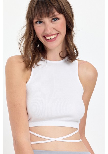 Belden Bağlamalı Fitilli Crop T-Shirt