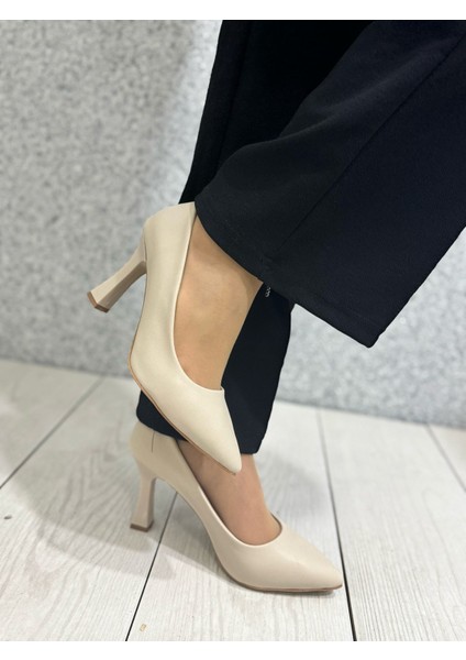 Krem Kadeh Topuk Stiletto