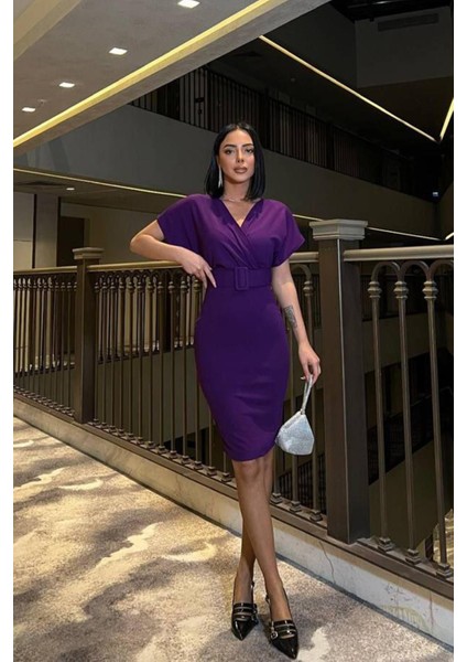 Kemer Detaylı Scuba Krep Elbise