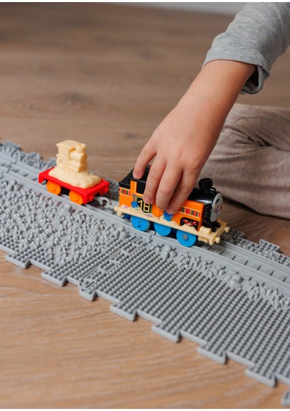 8 Mödüllü Oyun Masaj Demiryolu Ortopedik Halı Duyu Matları Puzzle Masaj Tren Yolu