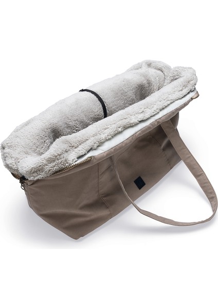 Beeztees Dbl Köpek Taşıma Çantası, Yıkanabilir, 6,5kg'ye Kadar, Bej, 48X23X33CM fırsatları