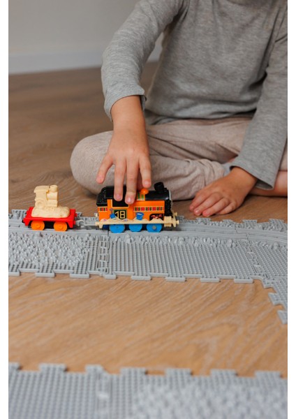 16 Mödüllü Oyun Masaj Demiryolu Ortopedik Halı Duyu Matları Puzzle Tren Yolu