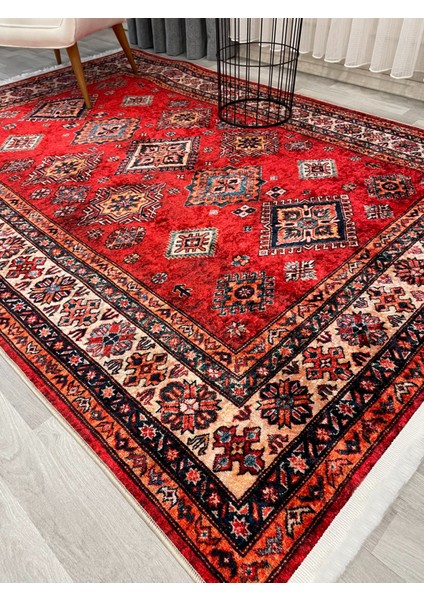 Kilim Motifli Saçaklı Klasik Kaymaz Taban Halı