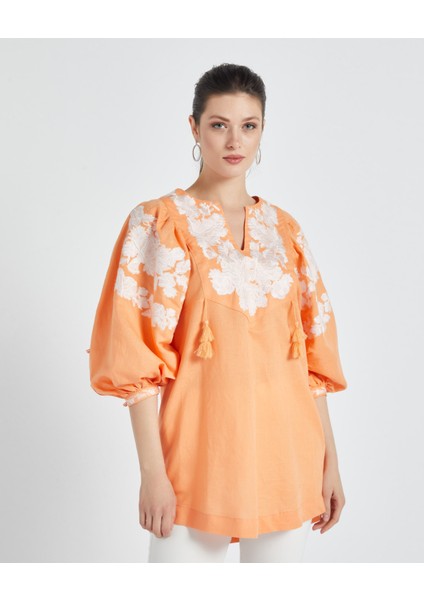 Kadın Etnik Desenli Salaş Tunik – Nakışlı Kol ve Yaka Detaylı fiyatları
