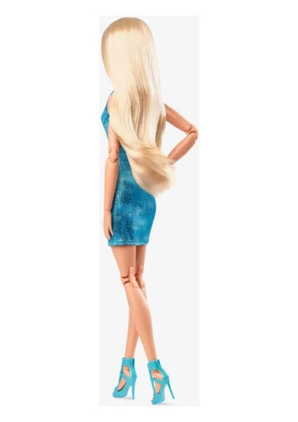 Looks #23 2023 HRM15