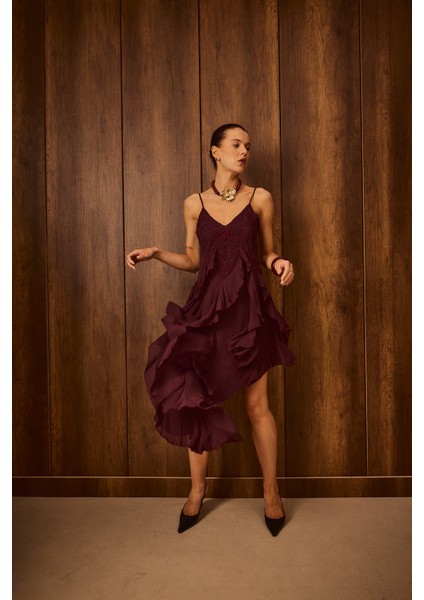 Siyah Cilt Arkası Açık Kadın Topuklu Ayakkabı fiyatları