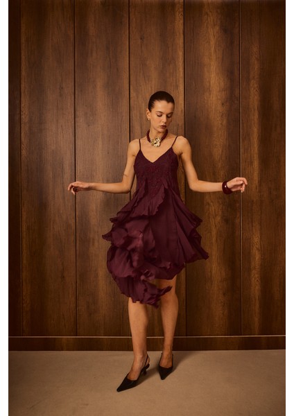 Siyah Cilt Arkası Açık Kadın Topuklu Ayakkabı modelleri