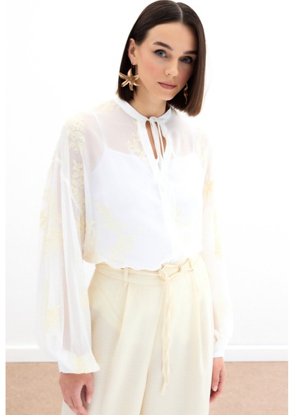 Nakışlı Şifon Gömlek - Krem fırsatları