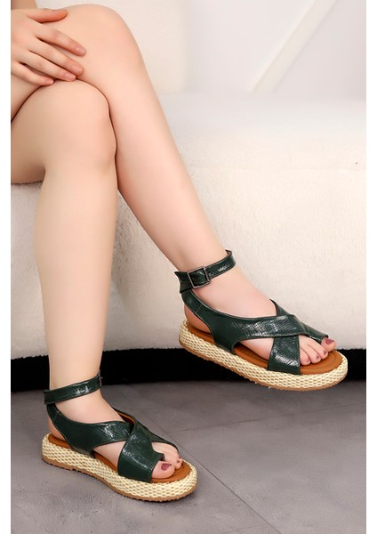 H 02 Hasır Tabanlı Parmak Arası Sandalet