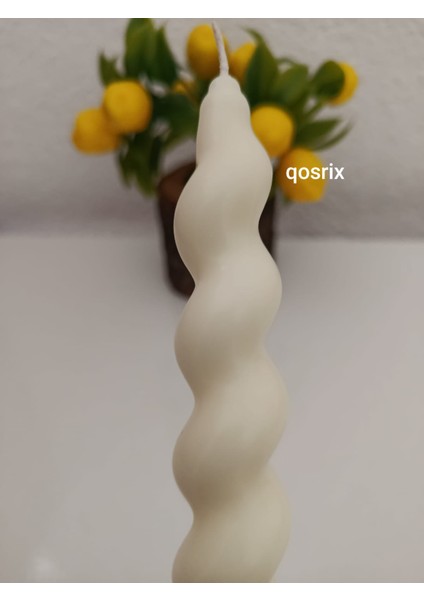 4'lü Açık Krem Italyan Burgulu Şamdan Soya Mumu Doğal Kokulu Uzun Çubuk Konik Burgu Mum Spiral Dekoratif modelleri