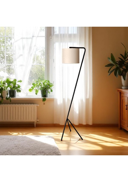 Halde Tripod Ayaklı Siyah Lambader