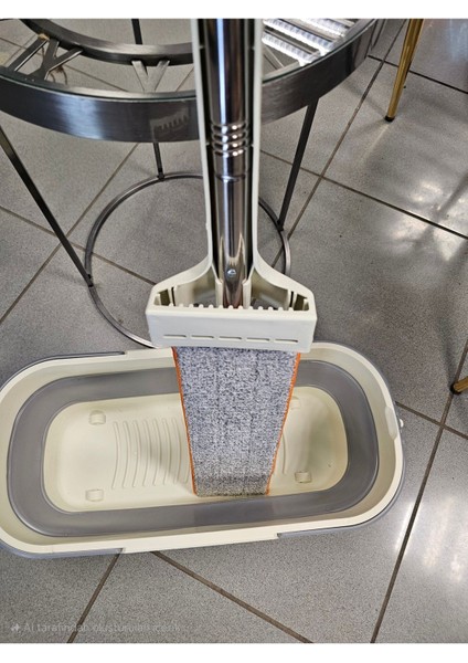 Katlanabilir Mikrofiber Paspas Seti, Pratik ve Temiz Yer Kaplamayan Krem Renk