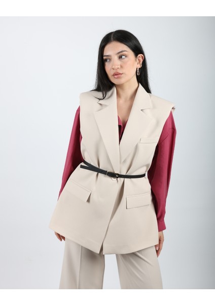 Bej Vatkalı Kemerli Oversize Yelek modelleri