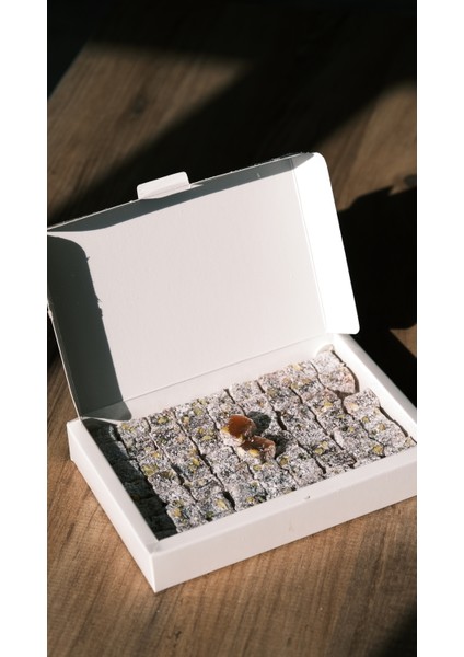 Hindistan Cevizi Kaplı Çifte Kavrulmuş Antep Fıstıklı Lokum 500 gram fiyatları