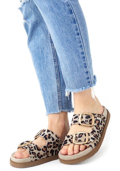 Vandia Kadın Hakiki Deri Çift Toklı Bej Leopar Terlik Deri Kaplamalı Pedli Rahat Taban