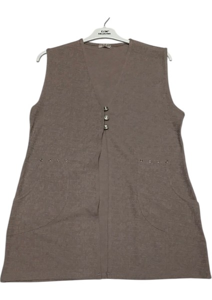 Kadın Önü Üç Düğmeli Jakarlı Cepli Kısa Yelek indirimleri