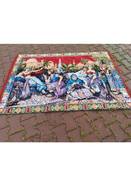 Şahmerdanoğlu 116X167 cm “haremde Keyif Yapan Dilberler” – Kadife Duvar Halısı, Kahveci Güzeli M47