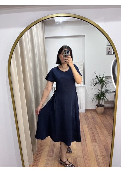Yan Bağlamalı Kısa Kollu Midi Boy Lacivert Elbise fiyatları