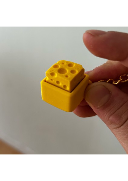 Flexi Lab Basmalı Oyuncak Anahtarlık Peynir Figürlü 3D Baskı Sarı Renk Pla Malzeme Unisex Taşınabilir
