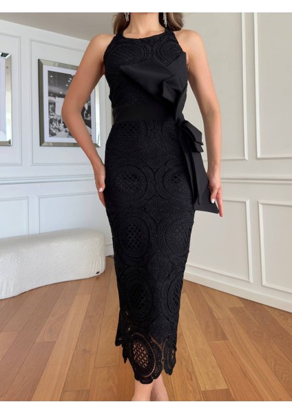 Midi Boy, Dantel Işlemeli Gövde, Belde Büyük Fiyonk Detaylı "bow‑detail Lace Midi Dress".