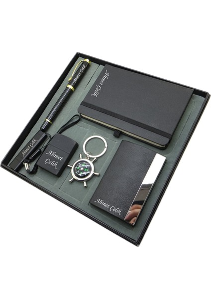 Signator® Oriens | Kişiye Özel Set - Pusulalı Anahtarlık + 32 Gb. USB Bellek + Bazalt Çakmak + Not Defteri + Kalem ve Kartvizitlik | Isme Özel Hediyelik Set