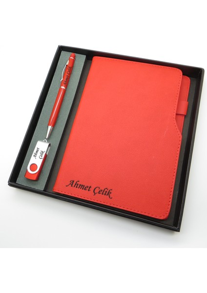Signator® Codex | N167 Kişiye Özel Defterli Set - Isme Özel Kırmızı Kalem + Isme Özel Kırmızı Defter + Isme Özel 32 GB USB Bellek| Isme Özel Kutusunda Hediyelik Set