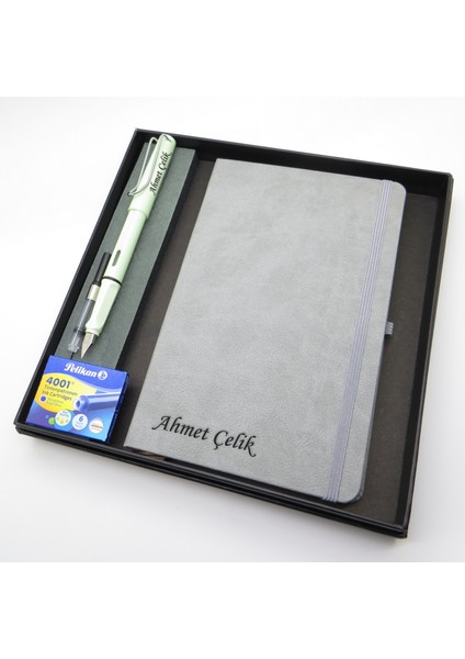 Signator® Codex | N321 Kişiye Özel Defterli Set - Isme Özel Pastel Yeşil Dolma Kalem + Isme Özel Gri Defter + Yedek Kartuş| Isme Özel Kutusunda Hediyelik Set