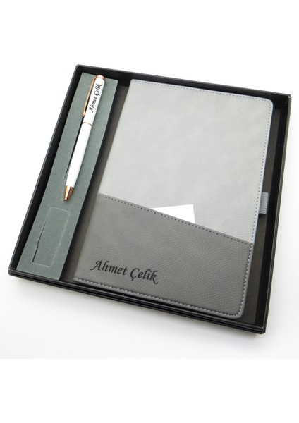 Signator® Codex | N179 Kişiye Özel Defterli Set - Isme Özel Beyaz Kalem + Isme Özel Gri Defter | Isme Özel Kutusunda Hediyelik Set