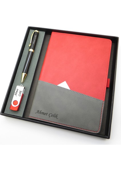 Signator® Codex | N368 Kişiye Özel Defterli Set - Isme Özel Siyah Kalem + Isme Özel Kırmızı Defter + Isme Özel 32 GB USB Bellek | Isme Özel Kutusunda Hediyelik Set