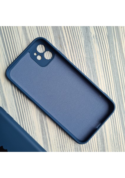 İphone 11 İle Uyumlu Kamera Korumalı Lansman İçi Kadife Esnek Silikon Kılıf fiyatları