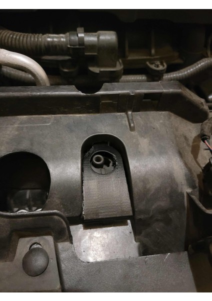 Ford Fiesta Radyatör Destek Braketi fiyatları