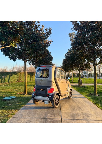 Ev1 Elektrikli Araba