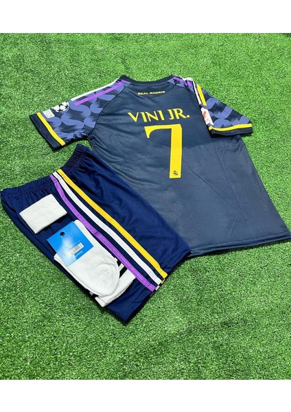 Dayıbalı Rm Vini Jr 2023/24 Sezon Deplasman Çocuk Forması 4'lü Set modelleri