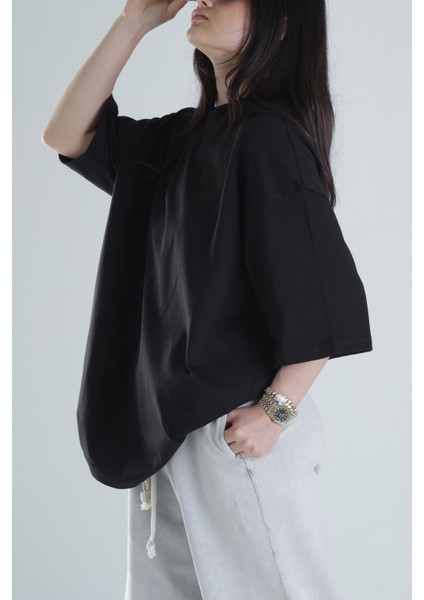 Oversize Siyah T-Shirt modelleri