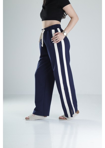 Yan Şerit Detaylı Lacivert Oversize Eşofman modelleri