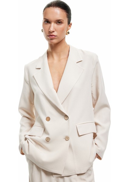 Yeni Sezon Uzun Kollu Cepli Keten Karışımlı Kruvaze Oversize Blazer Ceket