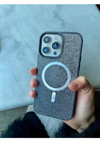 Iphone 16 Pro Magsafe Şarj Uyumlu Parlak Taşlı Premium Telefon Kılıfı