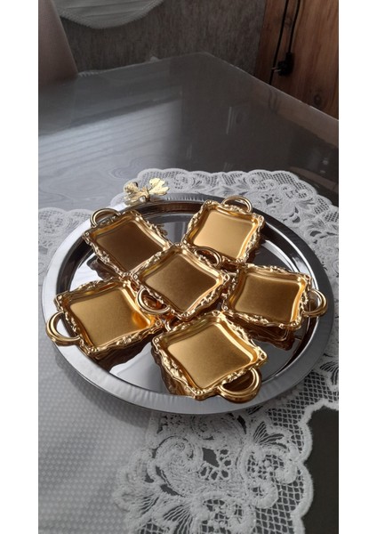 6'lı Çelik Dekoratif Gold Kaplama 6'lı Makaronluk Kahve Yanı Sunumluk Lokumluk Kare 10 x 8 fiyatları