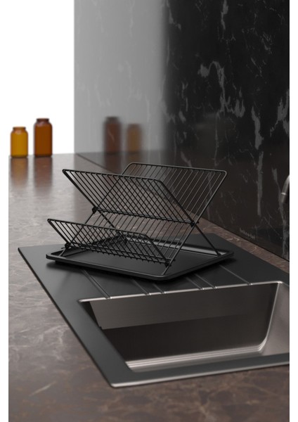 Şık ve kullanışlı tek katlı siyah tabaklık, dayanıklı plastik materyal. fiyatları