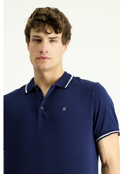 Polo Yaka Slim Fit Dar Kesim Nakışlı Süprem Pamuklu Tişört