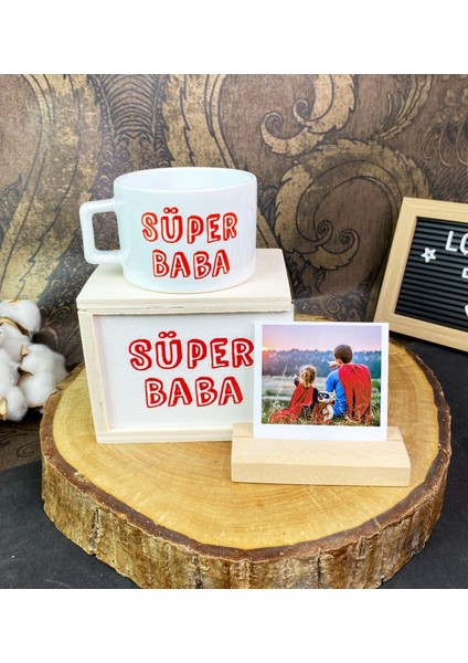 Süper Baba Tasarımlı Kutulu Kupa ve Ahşap Fotoğraf Tutucu Set