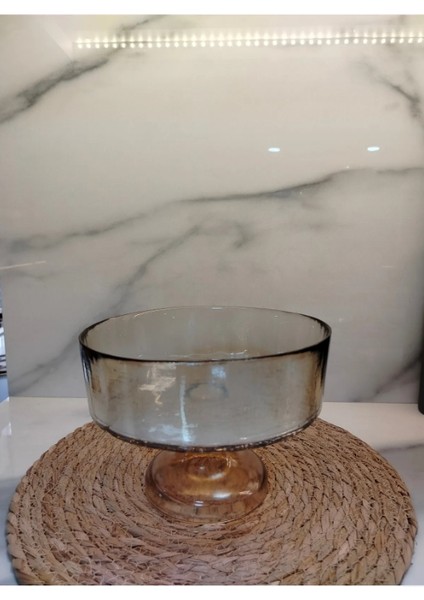 Gleram Ayaklı Kase 21 cm Füme