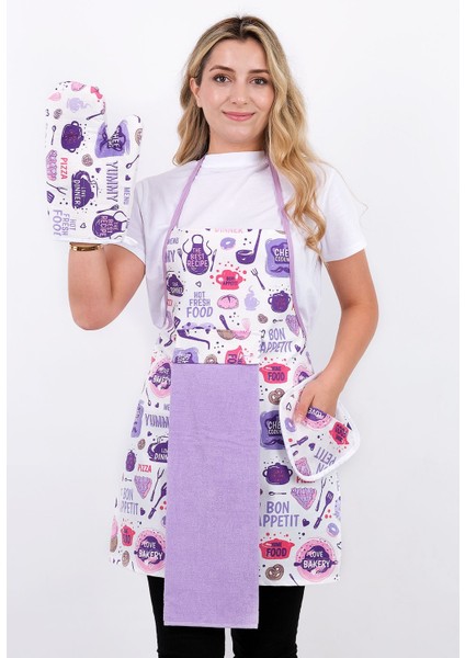 Su geçirmez mutfak önlüğü seti, eldiven ve tutacak, şık ve pratik kullanım sağlar.