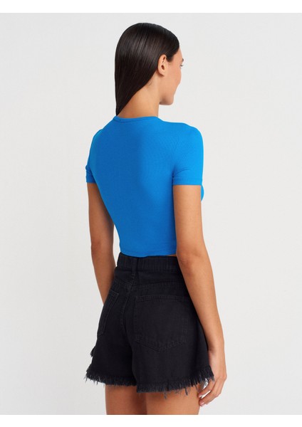 31647 Düğme Detaylı Crop Top-Saks fiyatları