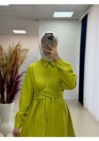 Selen Damarlı Kumaş Bağlamalı GÖMLEK-Çİ425 Yağ Yeşili Kadın Gömlek-Tam Yazlık -Rahat Kumaş-Sade Model-Tesettür Gömlek-Salaş Model
