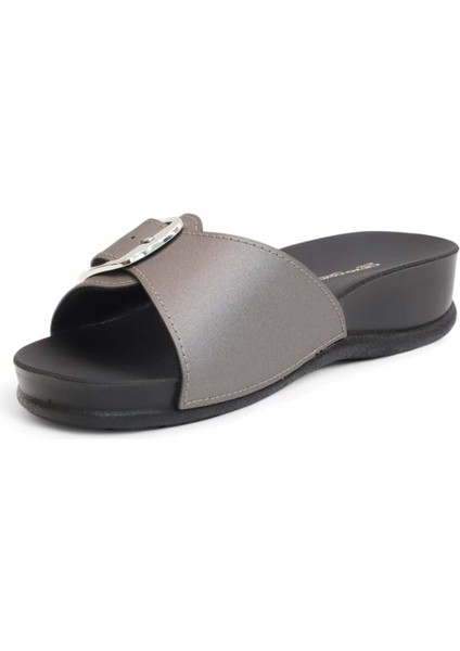 2189-OLIVA-8 Anatomik Tabanlı Ayarlanabilir Tokalı Kadın Günlük Terlik - NKT02189-PLATIN-39 modelleri