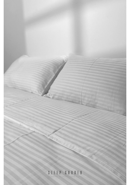 Pamuklu Lastikli Beyaz Elegan Çift Kişilik Nevresim Takımı