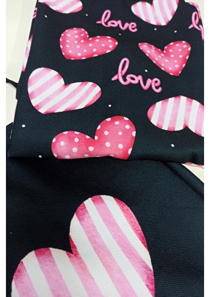 Şirin Kalpli 2'li Siyah Mutfak Önlüğü, şıklık ve fonksiyonellik bir arada modelleri