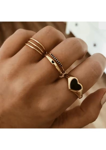 Veyla - Siyah Zirkon Taşlı Altın Renk 4 Parça Kalp Figürlü Romantik Vintage Çoklu Lüks Yüzük Seti